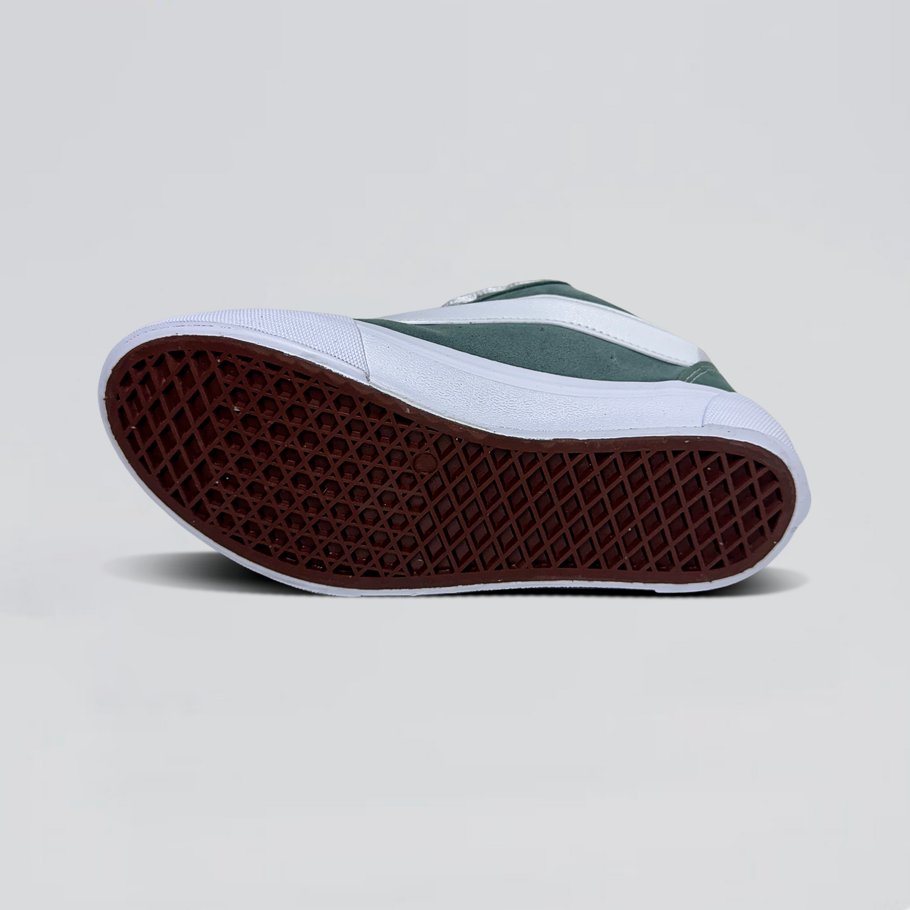 KNU Verde Off White