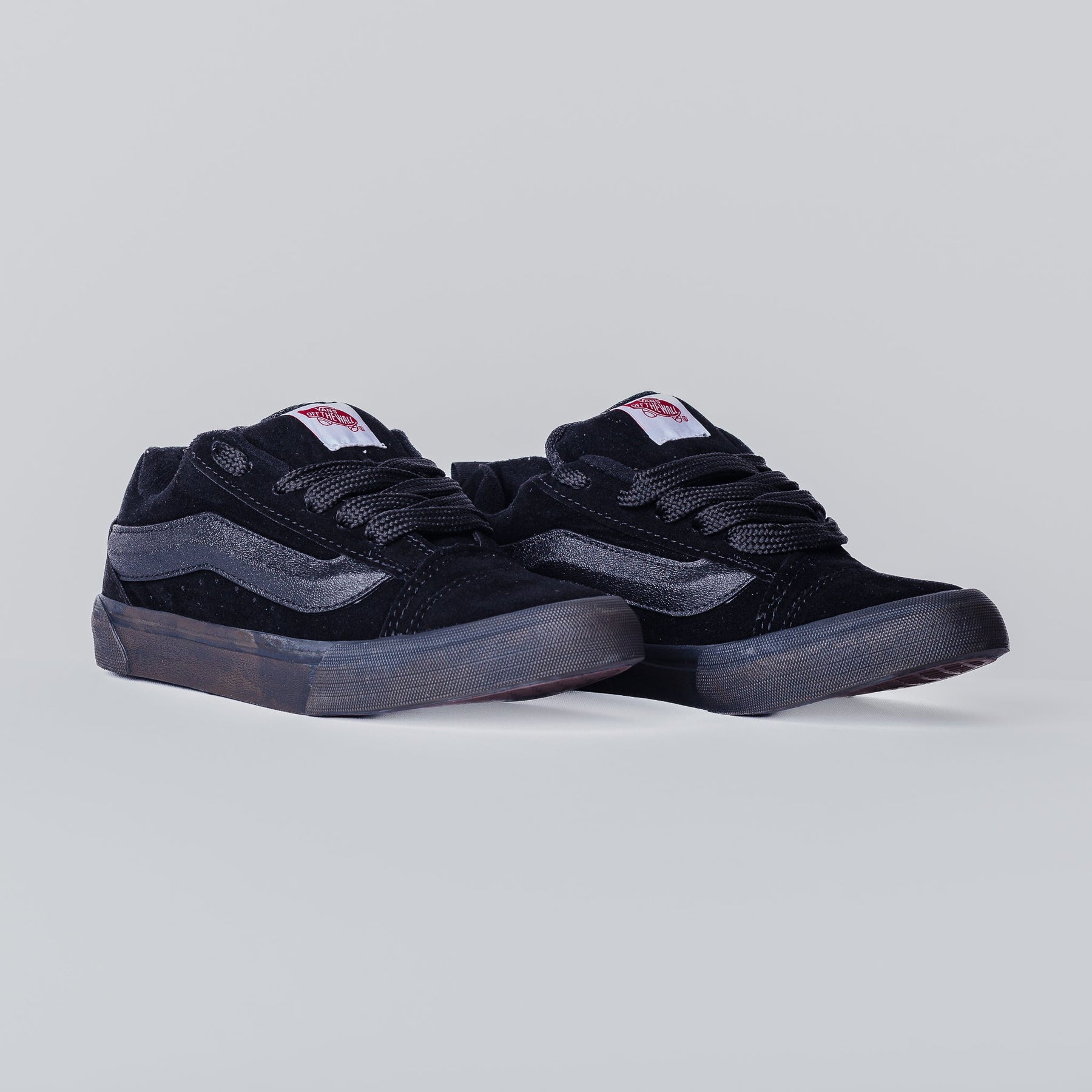 KNU All Black