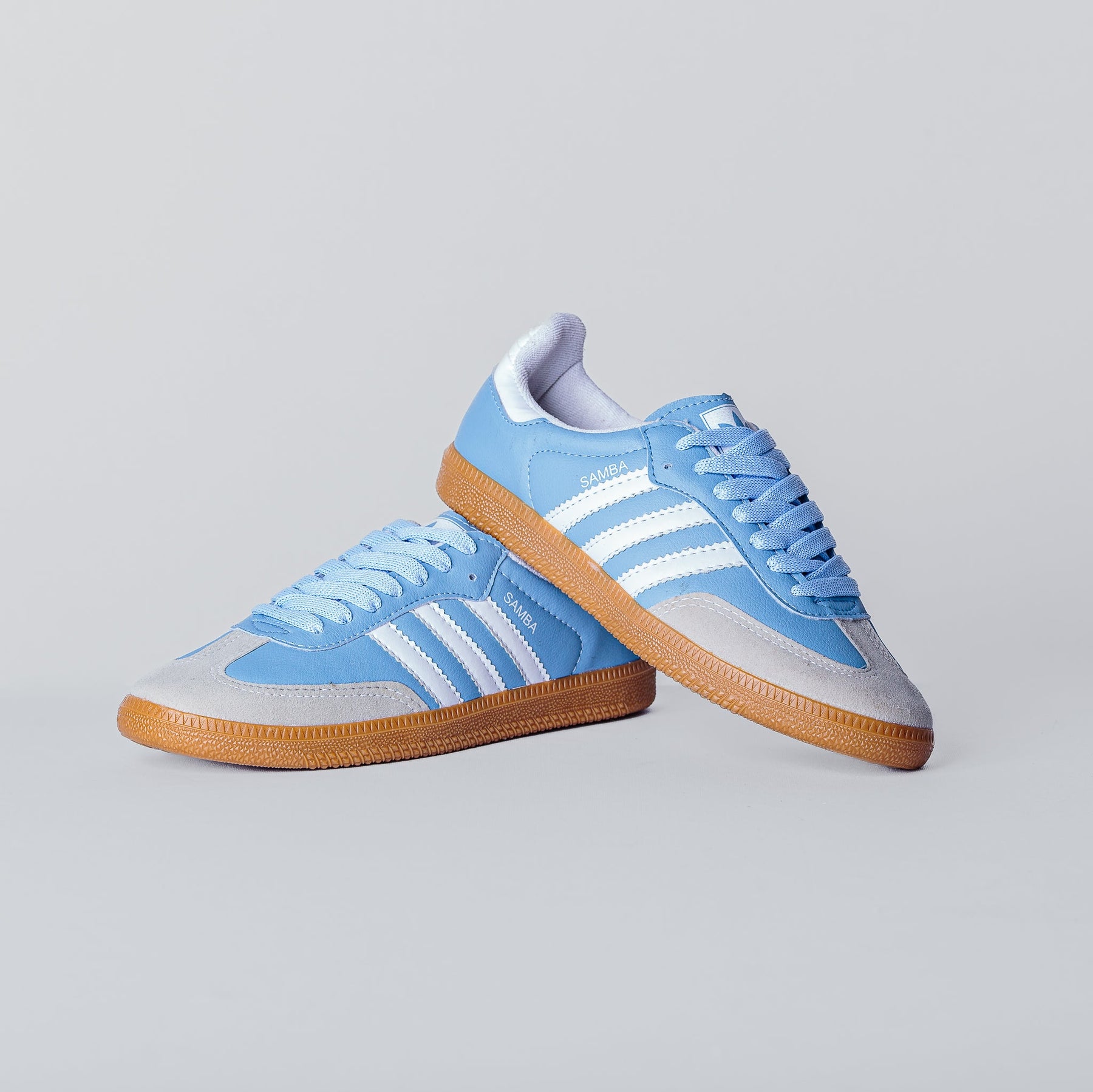 Samba Azul Claro