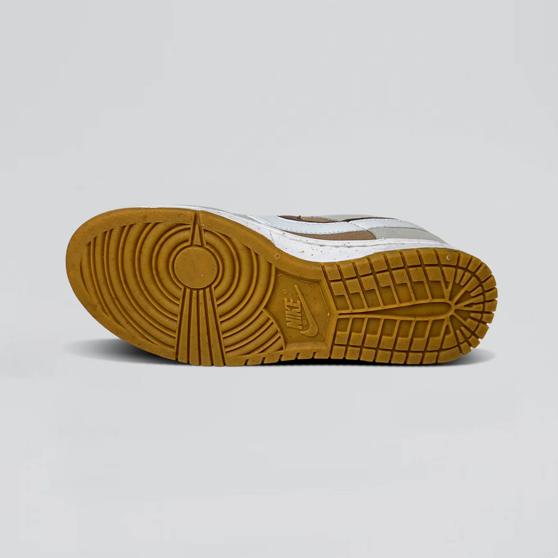 NK Dunk Low 2N Antique (SUPERLIVE)