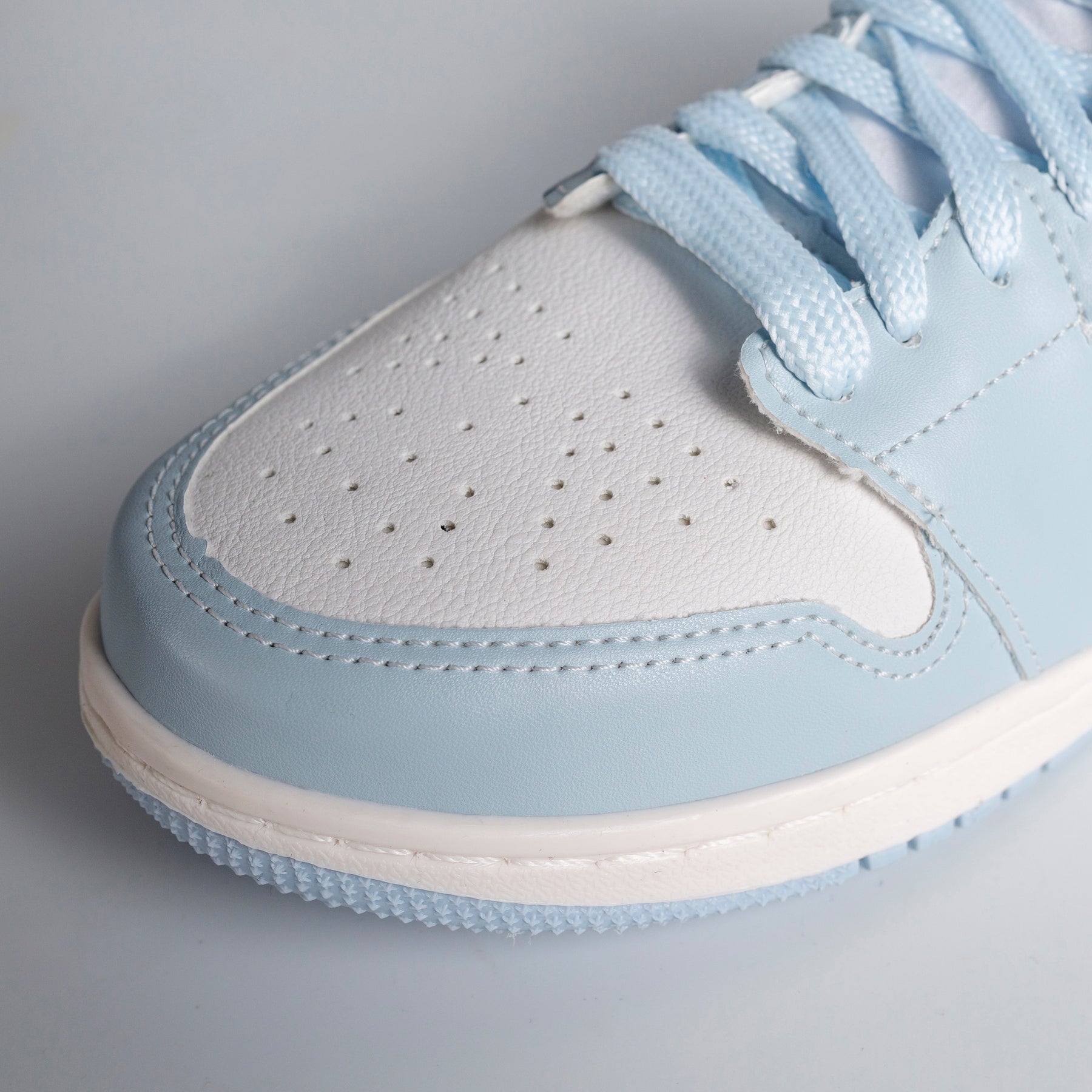 NK Air Jordan Azul BB