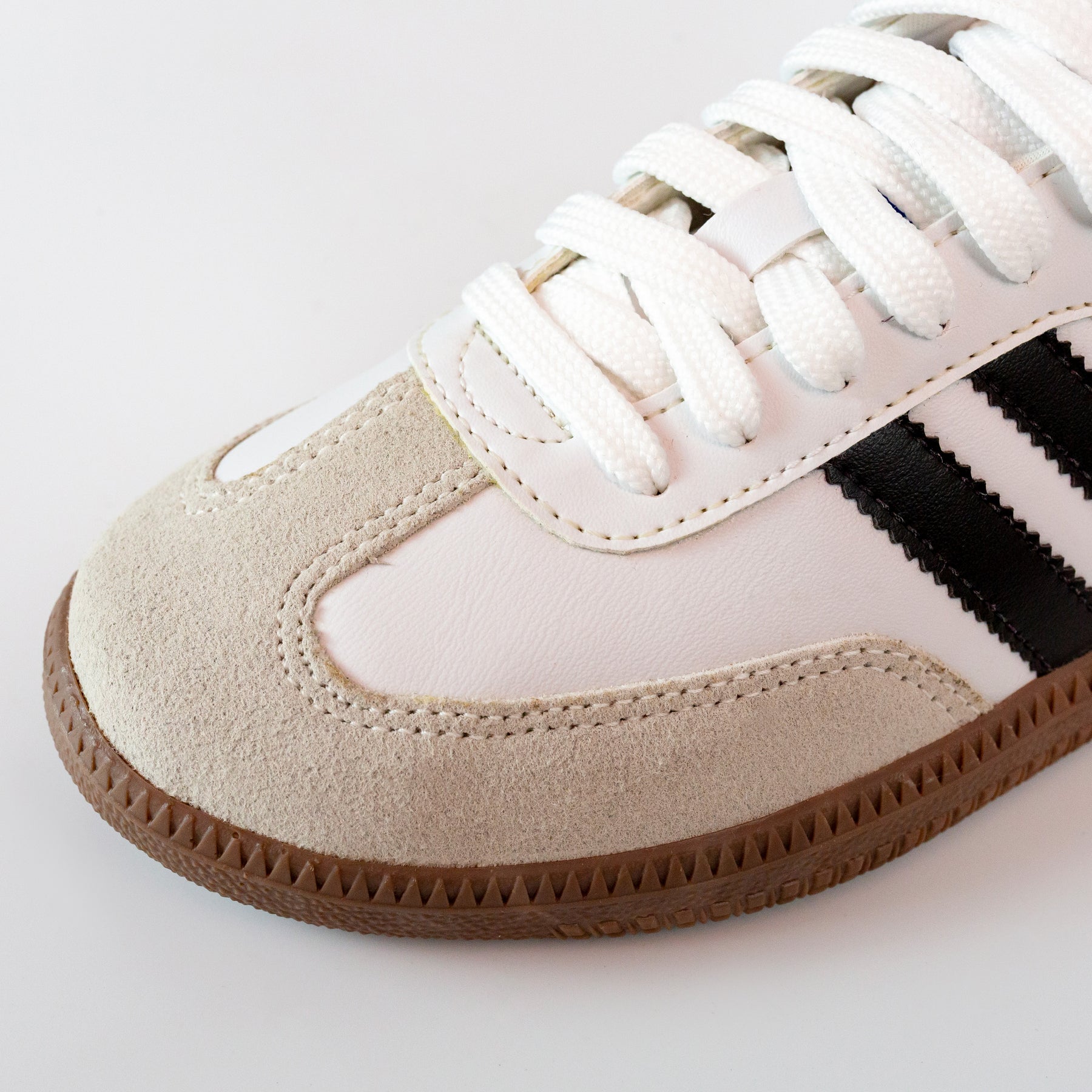 ADDS Samba Branco (SUPERLIVE)