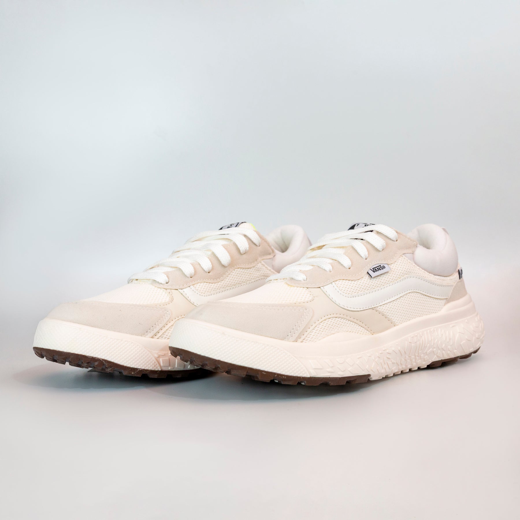Neo White (ÚLTIMOS PARES)