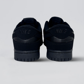 NK DK Low | Preto Preto