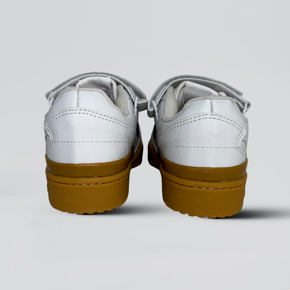 Adds Forum Low - Branco Sola Caramelo