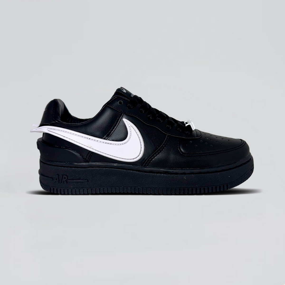 NK AF1  Ambush  Preto/Preto/Branco