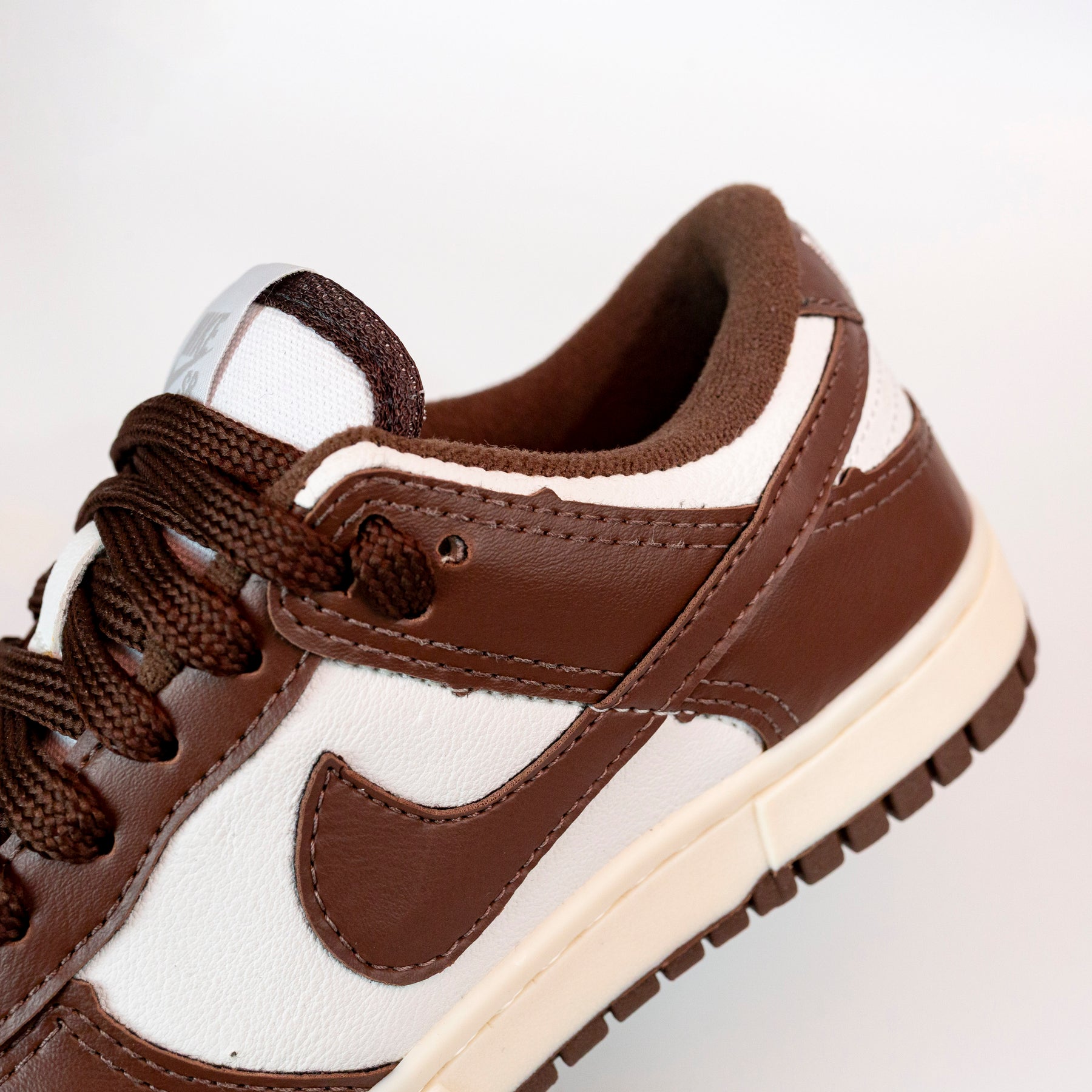 NK Dunk Low Cacao